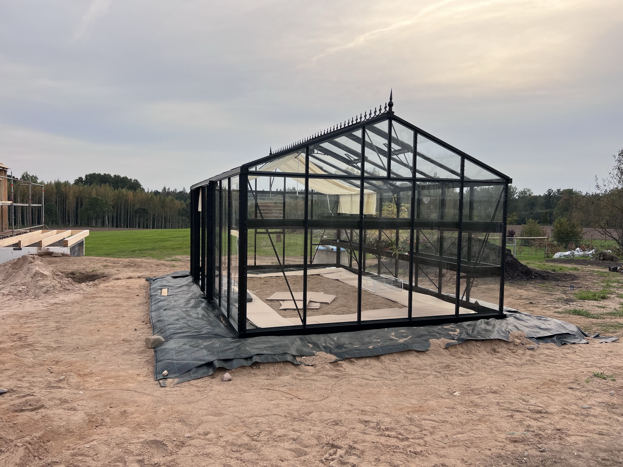 Janssens glass aluminum greenhouse